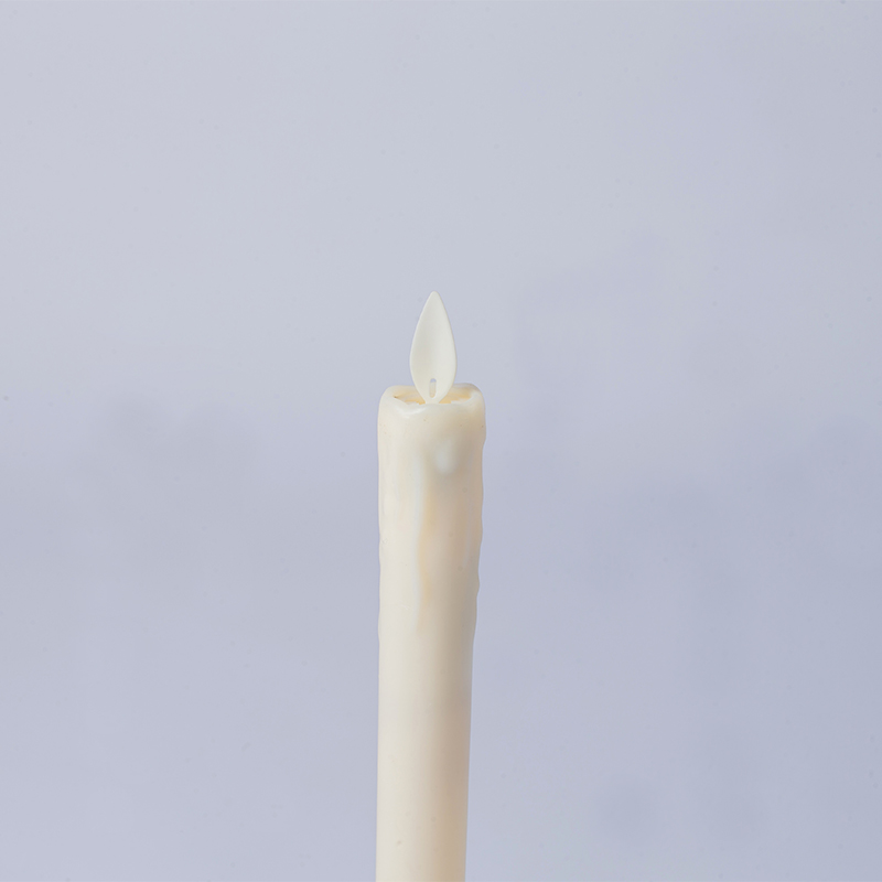 Pacote de 2 velas cônicas sem chama de cera gotejante